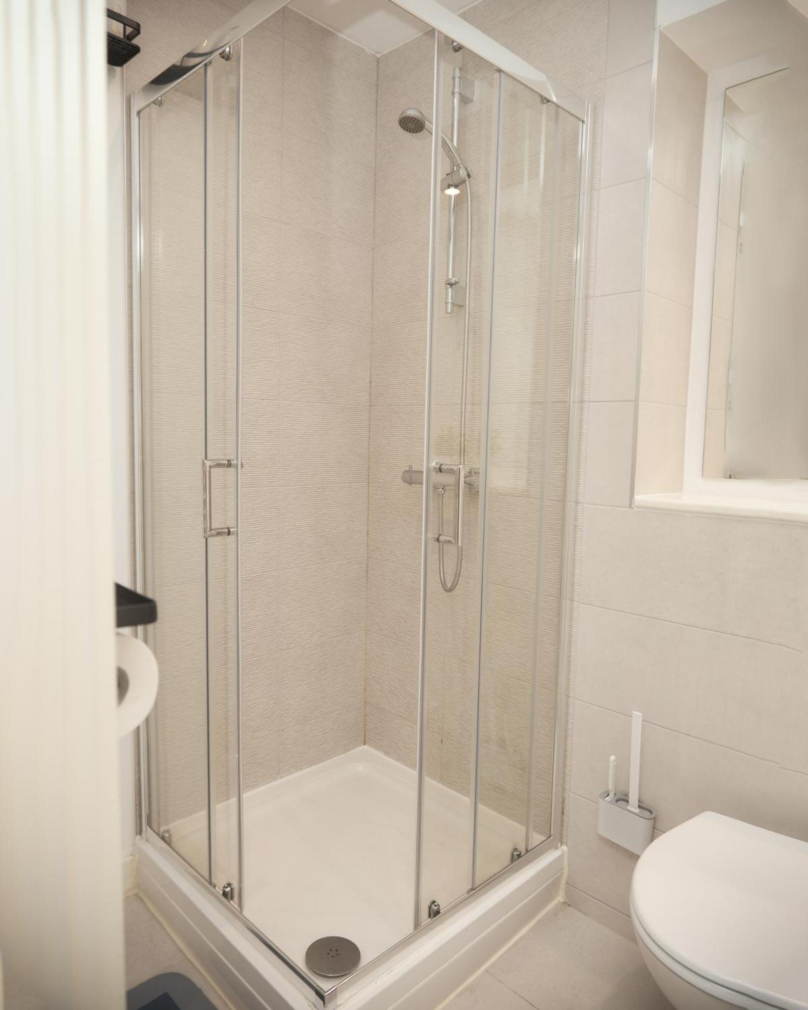 Obi'S House&Suites - Luxury 2Bed Duplex Apartment With Balcony Манчестер Екстер'єр фото